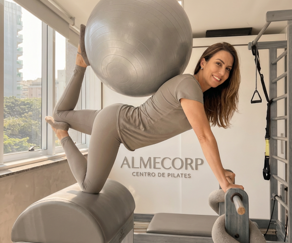 Foto Pilates 1 Paciente realizando Pilates